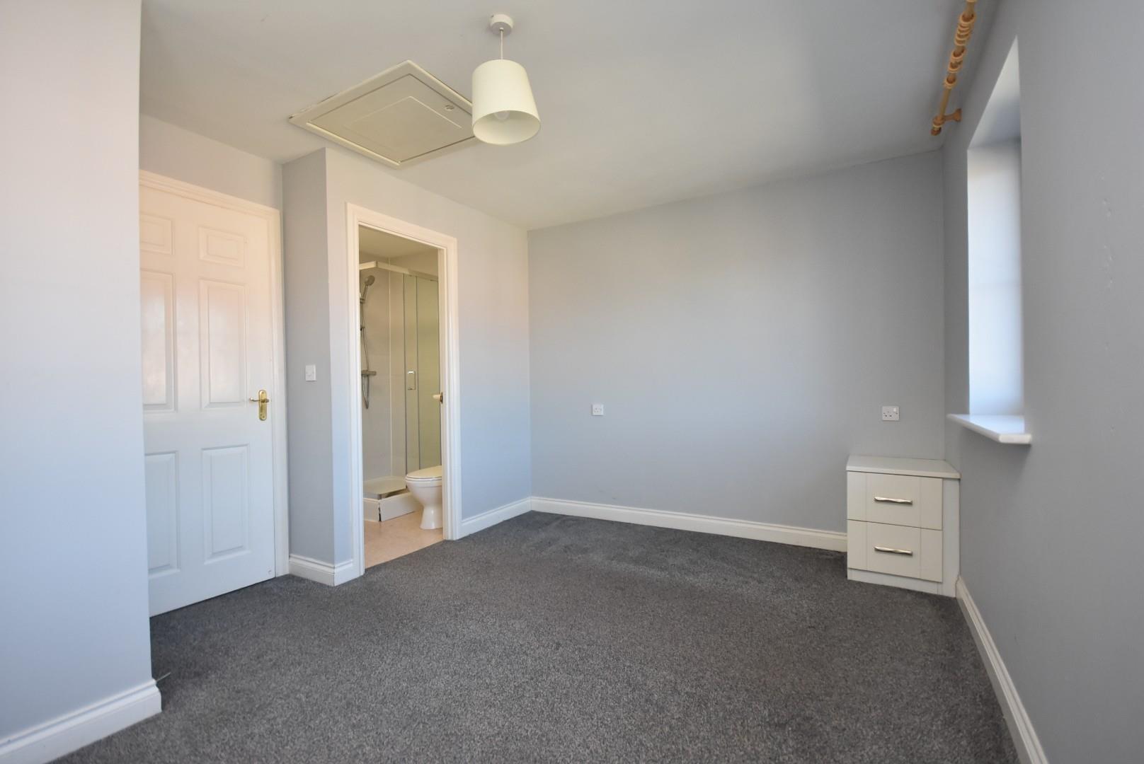 16 Armoury Drive, Cardiff, CF14 4NP